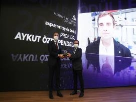 Mehmet Akif İnan Ödülleri Sahiplerini Buldu