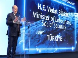 Uluslararası Emek ve Dayanışma Kongresi Memur-Sen’in Ev Sahipliğinde Gerçekleştirildi