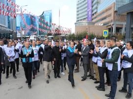 2 Milyondan Fazla Memuru Mağdur Eden CHP Protesto Edildi