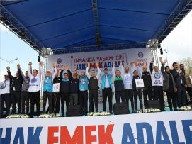 Memur-Sen Ankara’da: Anıtpark’ta 1 Mayıs Coşkusu