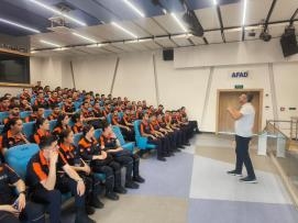Genel Başkan Yardımcımız Tosun, Göreve Yeni Başlayan AFAD Personeliyle Biraraya Geldi