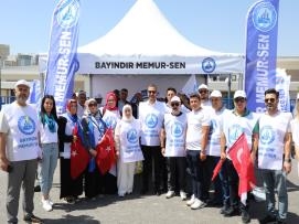On Binler Anadolu Meydanı’nda Yeni Teklif İçin Haykırdı