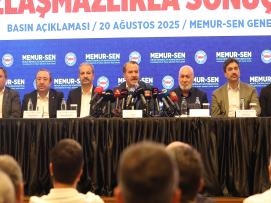 Yalçın: İnisiyatif Hükümettedir