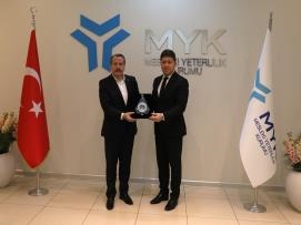 Sendikamızdan MYK Başkanı Tören'e Hayırlı Olsun Ziyareti