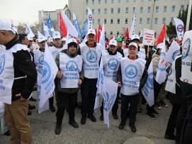 Memur-Sen 81 İlde Alanlarda: Kamuda Ücret Reformu İstiyoruz!