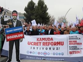 Memur-Sen 81 İlde Alanlarda: Kamuda Ücret Reformu İstiyoruz!