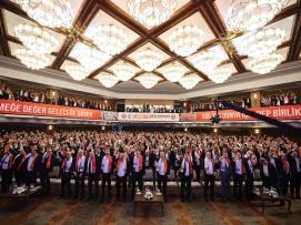 Memur-Sen 9. Türkiye Buluşması Coşkuyla Gerçekleştirildi