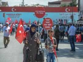 Yalçın: Hep Birlikte Teröre ve İhanete Karşı Ayaktayız